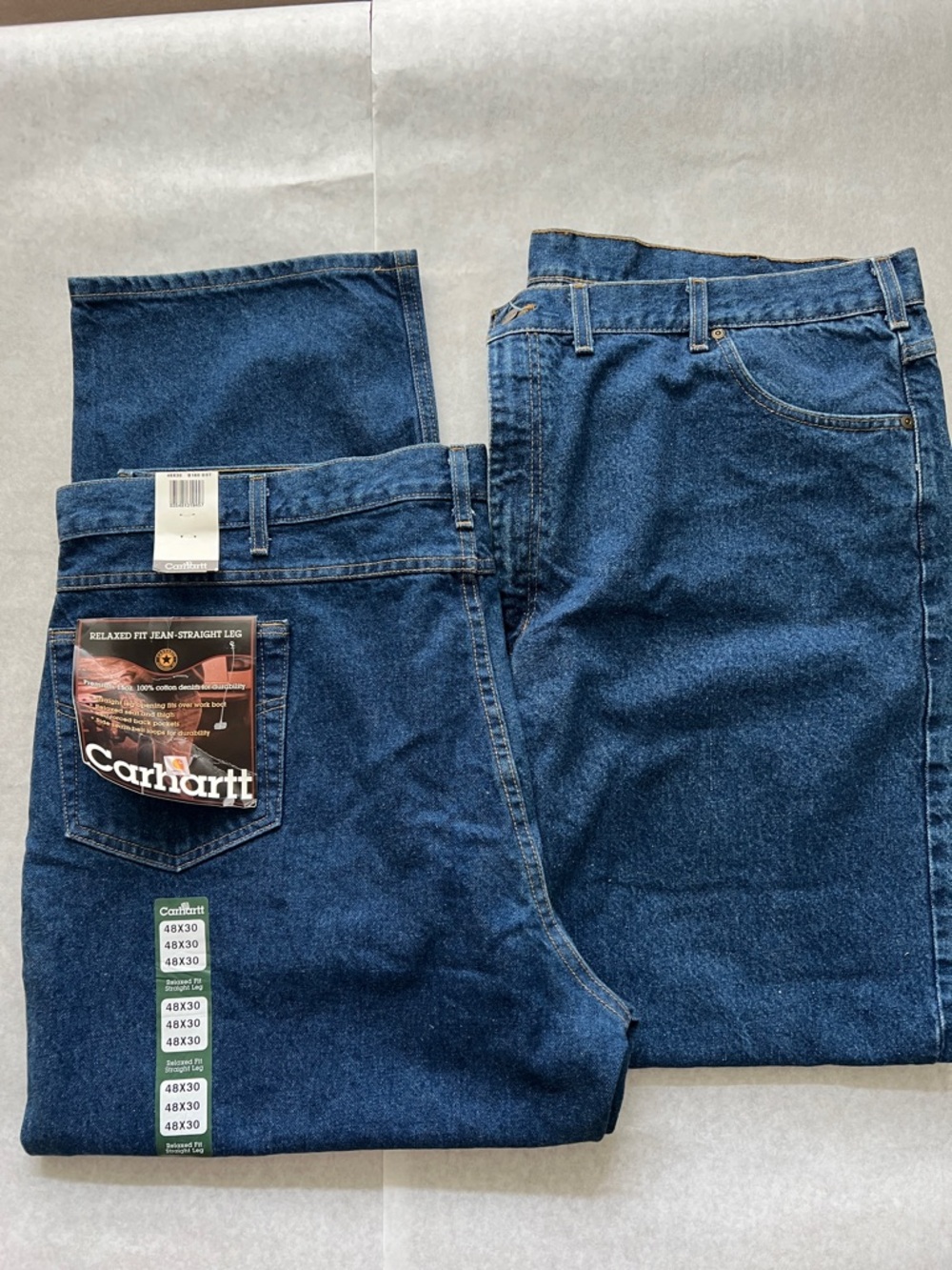 Carhartt Men's Straight Leg Jeans in Indigo Blue